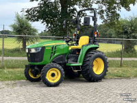 Tracteur pour horticulture John Deere 3038E