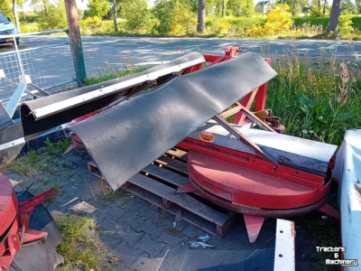 Eparpilleur de fourrage Vliebo VLK1100 kuilverdeler