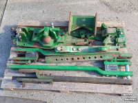 Pièces d‘occasion pour tracteurs John Deere diverse trekhaken John Deere