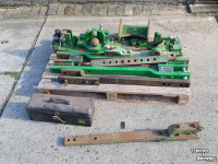 Pièces d‘occasion pour tracteurs John Deere diverse trekhaken John Deere