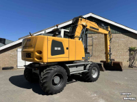 Pelles sur pneus Liebherr A918