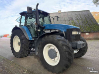 Tracteur New Holland 8360