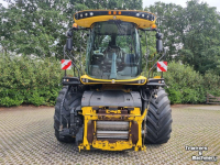 Ensileuse automotrice New Holland FR 780