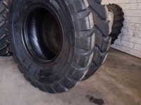 Roues, Pneus, Jantes, Barillets Jumelage  20.5-25 CAMSO