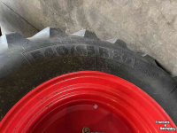 Roues, Pneus, Jantes, Barillets Jumelage Michelin 540/65R30 op 10 gaats Fendt velg