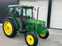 Tracteur John Deere 5400