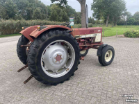 Tracteur International 633