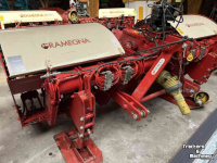 Machine à bêcher Gramegna 40 300 met smeersysteem en glijsloffen met spindel