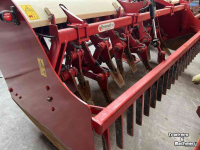 Machine à bêcher Gramegna 40 300 met smeersysteem en glijsloffen met spindel