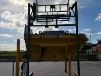 Basculeur de caisses  Unicum kantelaar met Mammouth Bunker