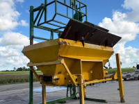 Basculeur de caisses  Unicum kantelaar met Mammouth Bunker