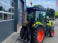 Tracteur pour vignes et vergers Claas Nexos 240S Advanced