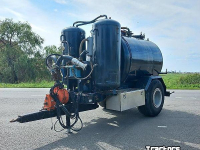 Pompe à lisier  Pomptankwagen met compressor - en Doda pomp