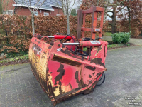 Coupe-blocs d'ensilage Redrock HA 160 kuilhapper met hefmast en afschuiver