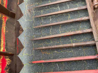 Coupe-blocs d'ensilage Redrock HA 160 kuilhapper met hefmast en afschuiver