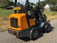 Chargeuse sur pneus Giant 263 S