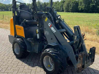Chargeuse sur pneus Giant 263 S