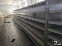 Rayonnage d‘entrepôt / Rayonnage de magasin  winkelrek