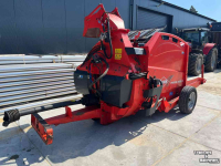 Distributeur de paille pour des logettes Kuhn Primor 20260H stroblazer