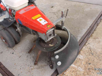Désherbeuse à brosse rotative Nimos MUG onkruidborstel borstelmachine Honda motor
