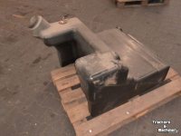 Pièces d‘occasion diverse Massey Ferguson BRANDSTOFTANK 3000-SERIE