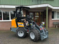 Chargeuse sur pneus Giant G1500 X-tra