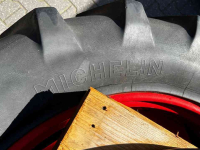 Roues, Pneus, Jantes, Barillets Jumelage Michelin 14.9/R38, Fendt 102,103,303,304