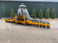 Injecteur de prairie Veenhuis Euroject 3000 6.84