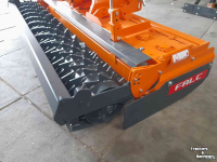 Herse rotative Falc Fox 3000 rotorkopeg met pakkerrol packerwals