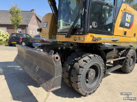 Pelles sur pneus Caterpillar M318F schuifblad en stempels