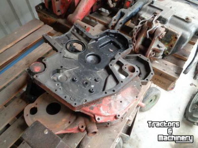Pièces d‘occasion pour tracteurs International 33 serie 24 serie  23 serie  44 serie 45 serie
