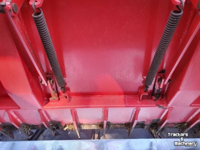 Mélangeuse distributrice autocharg. Mullos Trioliet UKW  -3500