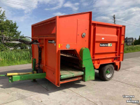 Distributeur de fourrage en bloc Holaras Rabbit 5000