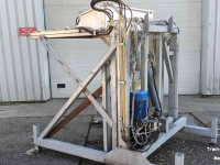 Basculeur de caisses  MOUNTEC MKK-1200 KISTEN KANTELAAR LEDIGER / BOX TIPPER / KISTENKIPPER