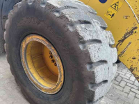 Chargeuse sur pneus Komatsu WA270 8 Shovel