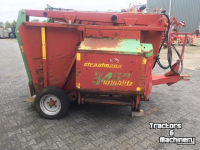 Mélangeuse distributrice autocharg.  Strautmann Siloblitz 340 KA Kuiluithaalwagen