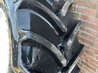 Roues, Pneus, Jantes, Barillets Jumelage Mitas 650/75R38 SFT + 600/65R28