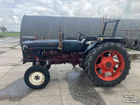 Tracteur Zetor 65pk