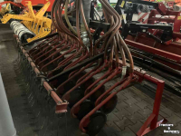 Trémie frontale de semis  Schijfkouterbalk