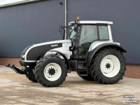 Tracteur Valtra T140