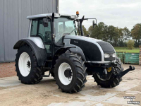 Tracteur Valtra T140