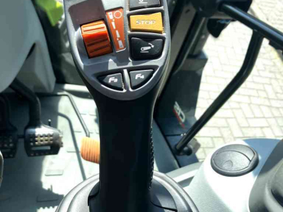Tracteur Claas Arion 420 CIS