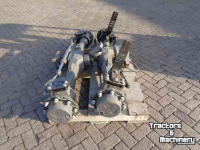 Pièces d‘occasion pour tracteurs Massey Ferguson carraro vooras model 20-14