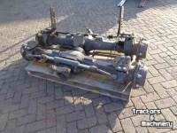 Pièces d‘occasion pour tracteurs Massey Ferguson carraro vooras model 20-14