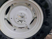Roues, Pneus, Jantes, Barillets Jumelage Good Year 480/70R30
