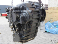 Chargeuse pelleteuse New Holland PowerShift Transmission voor L115 LB115B LB 110 LB90 CNH parts nr:84136448B