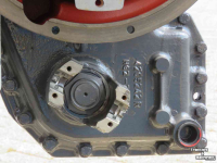 Chargeuse pelleteuse New Holland PowerShift Transmission voor L115 LB115B LB 110 LB90 CNH parts nr:84136448B