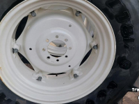 Roues, Pneus, Jantes, Barillets Jumelage Good Year 480/70R30