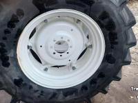 Roues, Pneus, Jantes, Barillets Jumelage Good Year 480/70R30