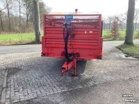 Distributeur de fourrage en bloc Schuitemaker Amigo 40 S Blokkenwagen